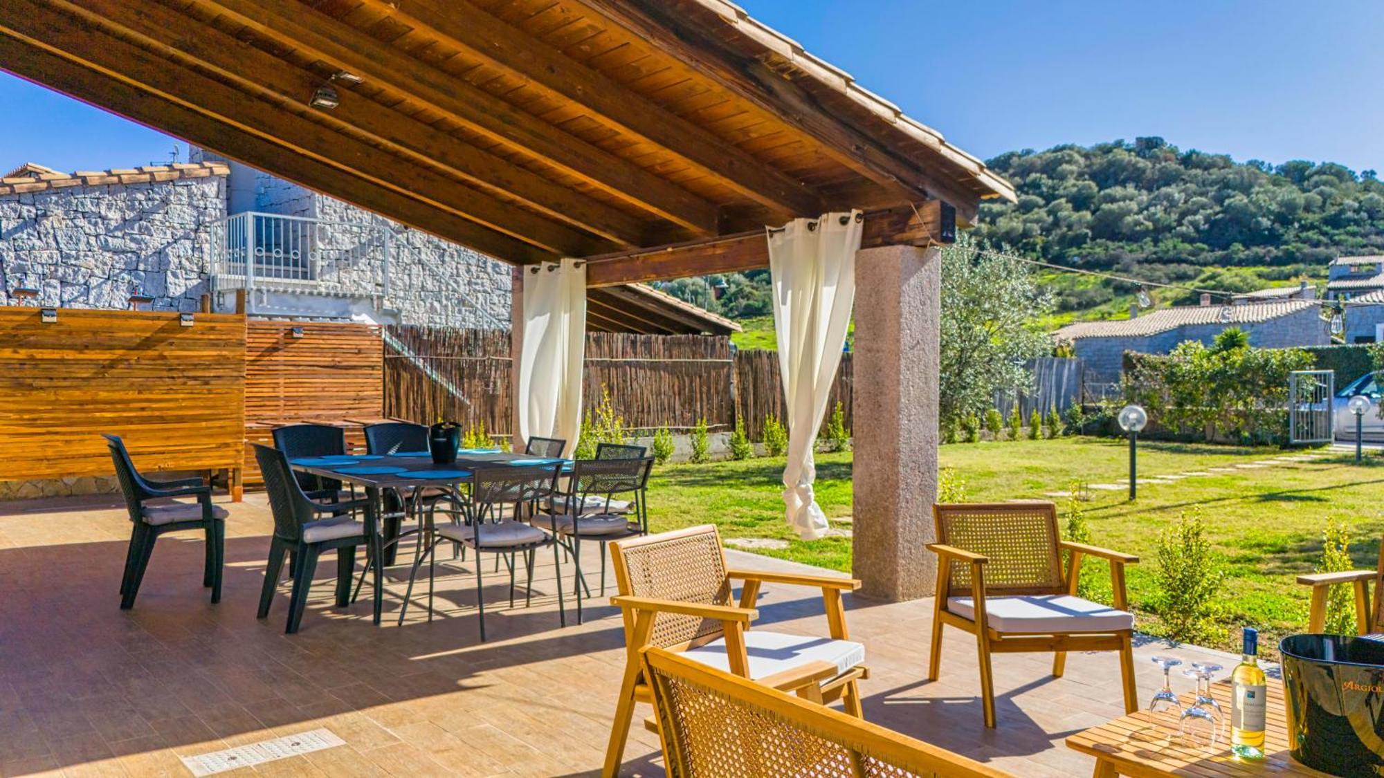 Villa del Moro, FREE WIFI, 300mt from Sinzias' Beach Costa Rei Esterno foto