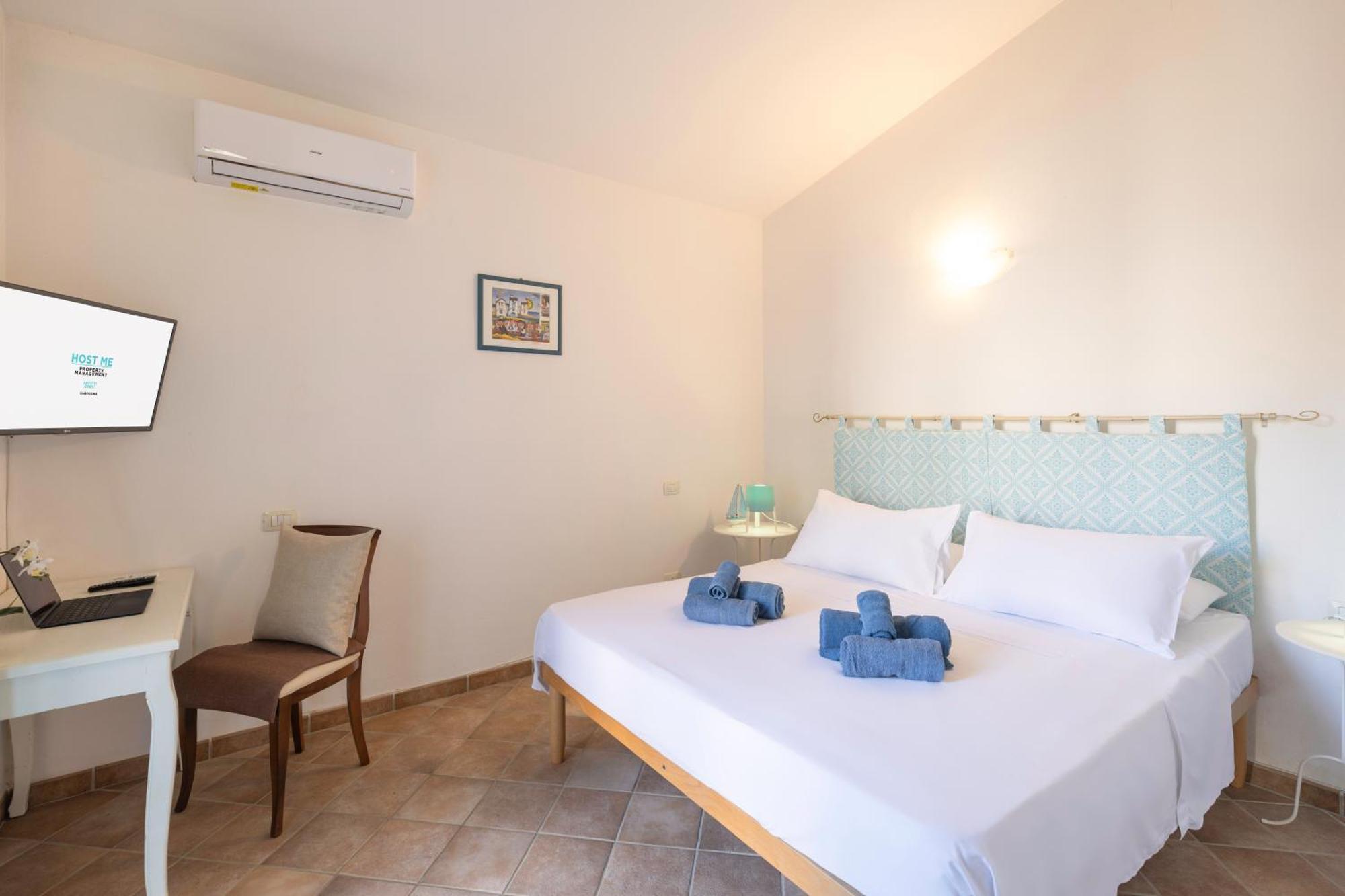 Villa del Moro, FREE WIFI, 300mt from Sinzias' Beach Costa Rei Esterno foto
